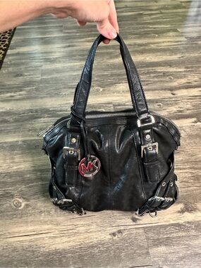 Michael Kors Black Leather Satchel Shoulder Bag Buckle Zip Purse Silver Hardware